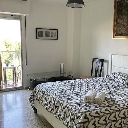 Appartamento Habitacion con terraza Badalona Esterno foto